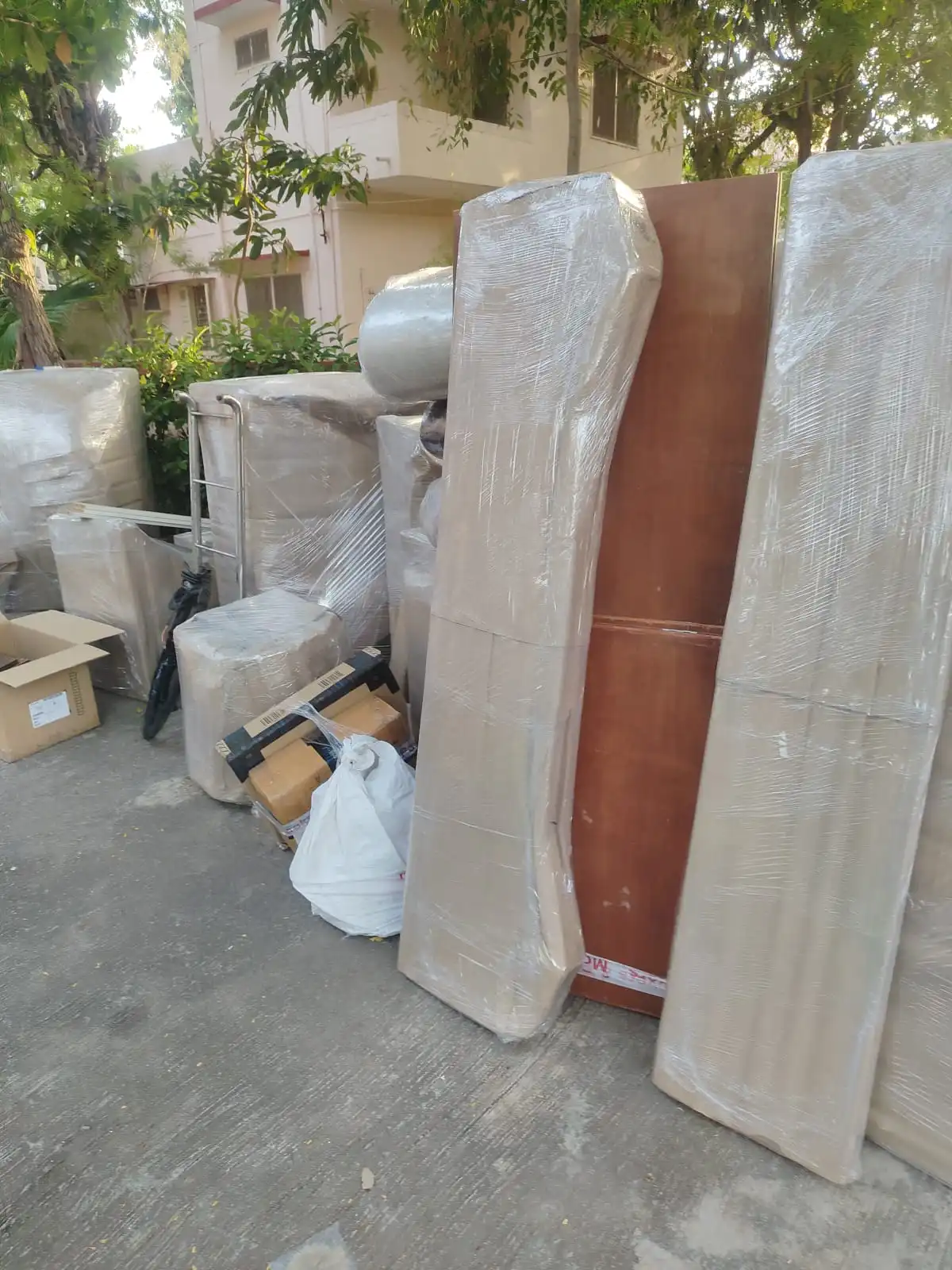 Home Relocation Services - OM Relocation